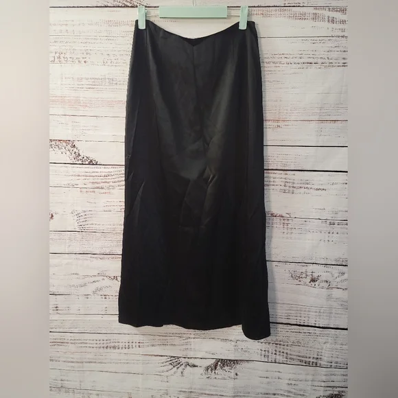 Ann Taylor S6 Black Maxi Skirt NWTS - Picture 1 of 4